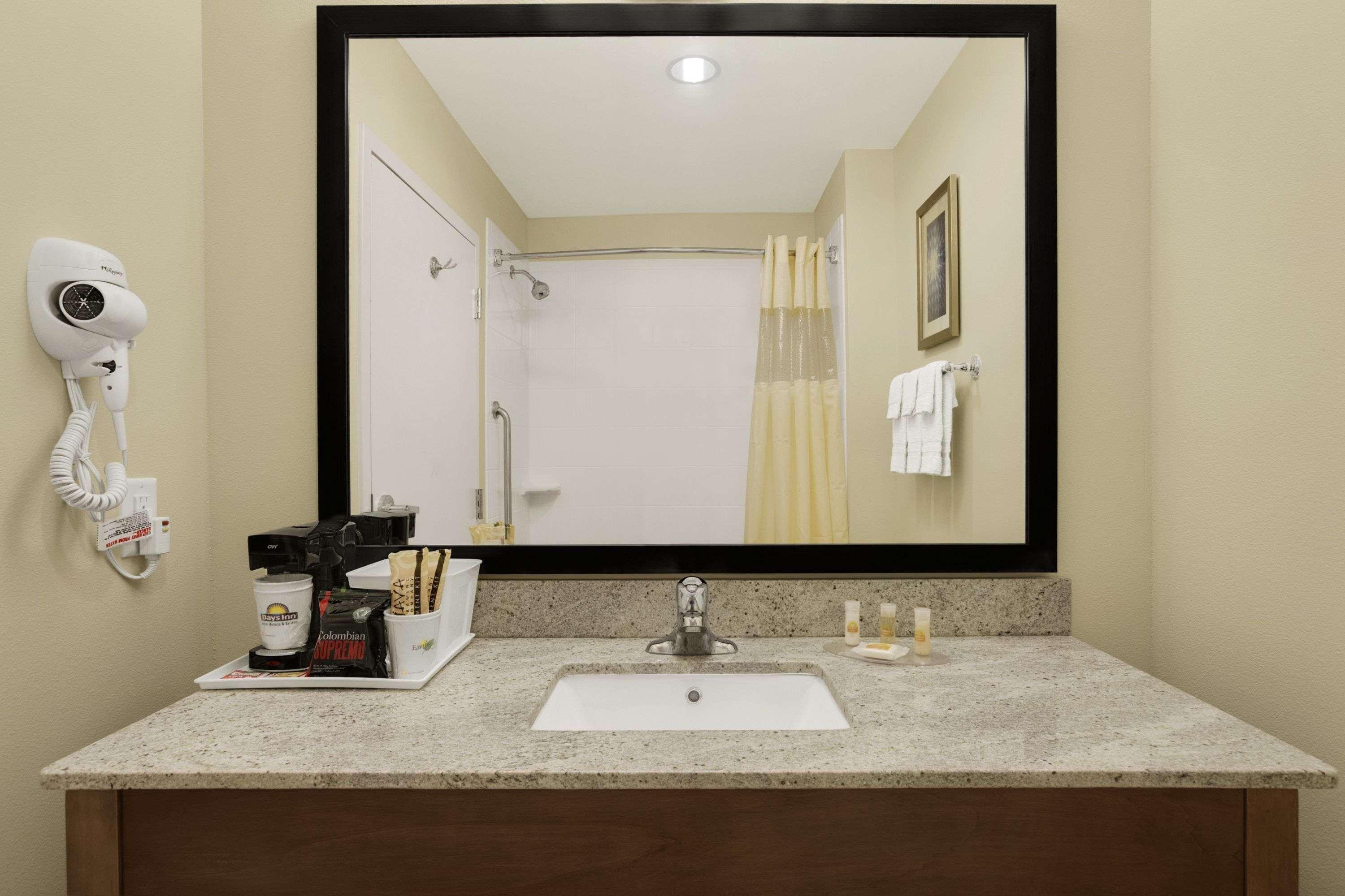 Spark By Hilton ויקטוריה מראה חיצוני תמונה